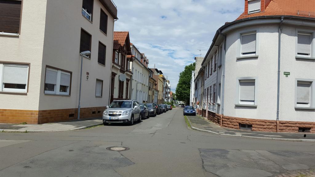 Kansakar Hotel Kaiserslautern Eksteriør bilde