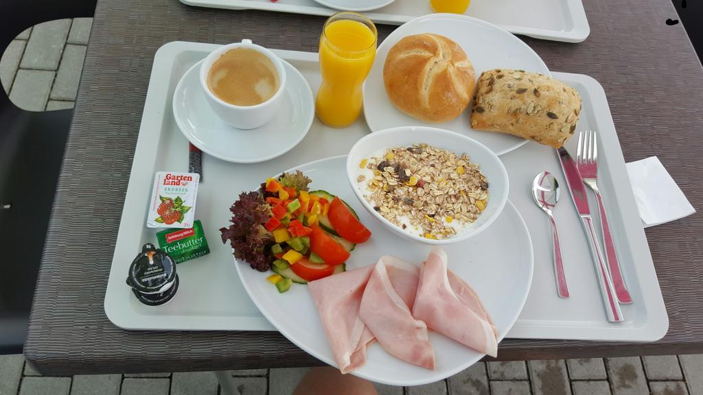 Kansakar Hotel Kaiserslautern Eksteriør bilde